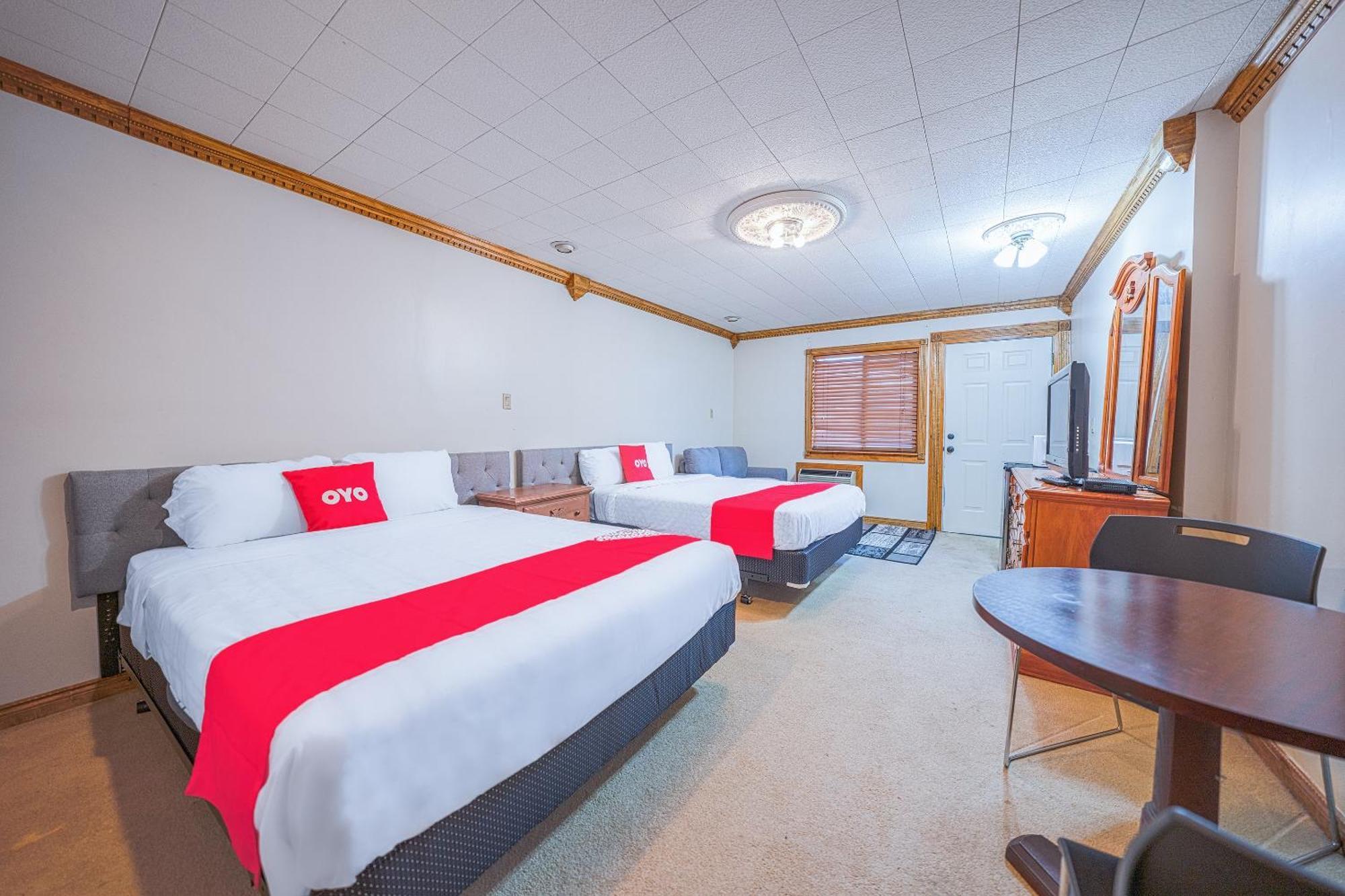 Oyo Hotel Portland Or Near Airport Gresham Esterno foto