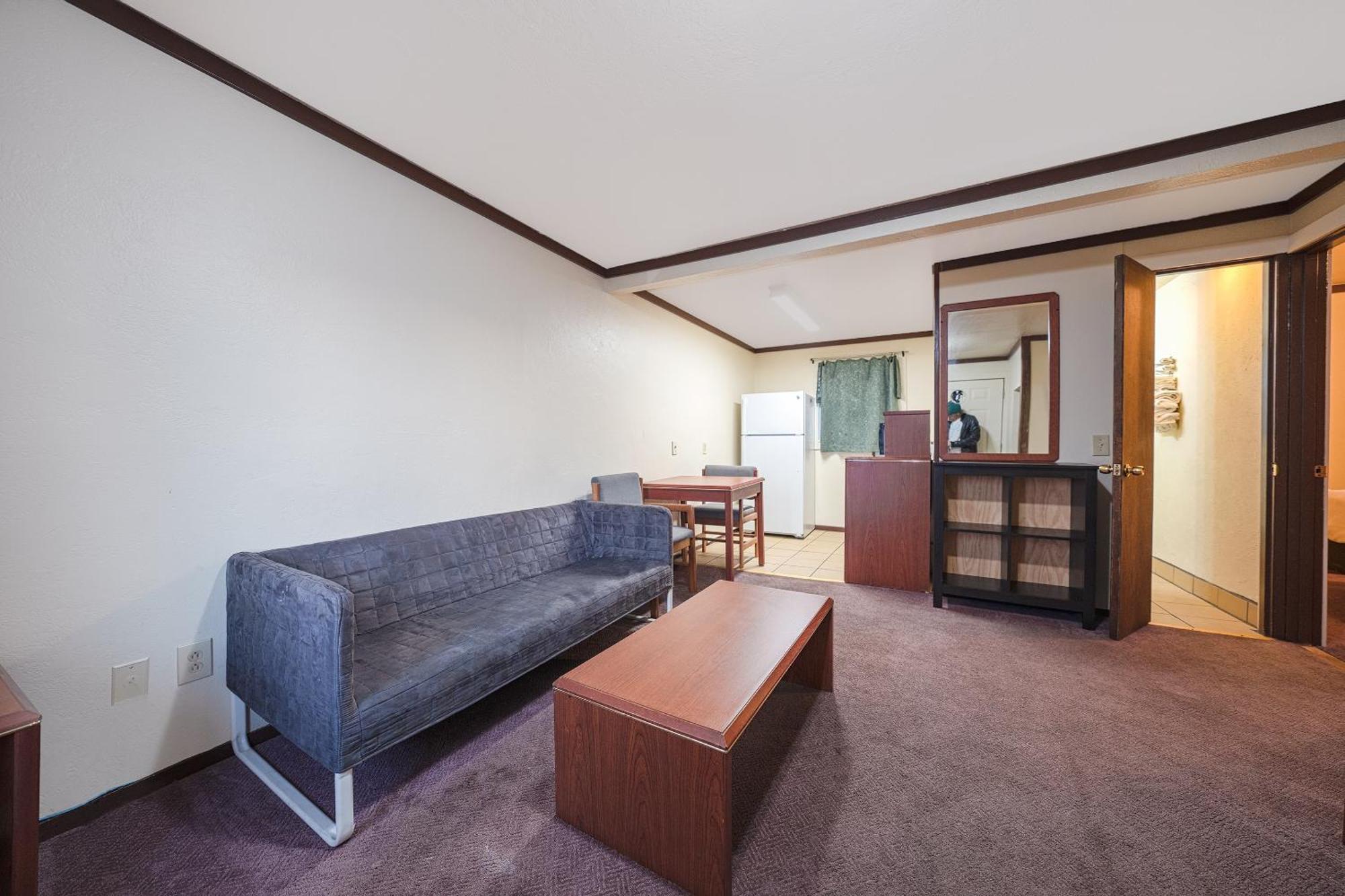 Oyo Hotel Portland Or Near Airport Gresham Esterno foto