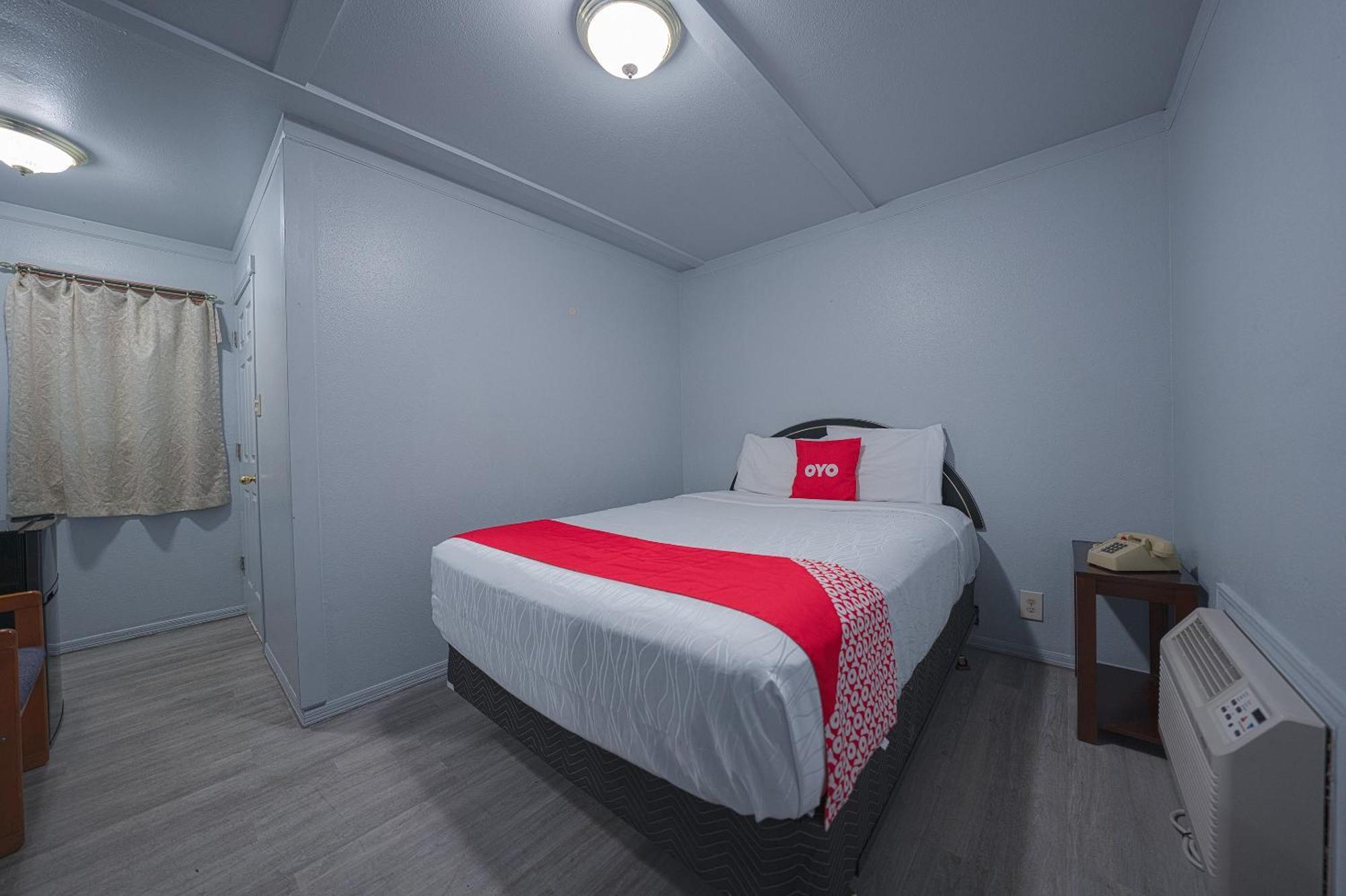 Oyo Hotel Portland Or Near Airport Gresham Esterno foto