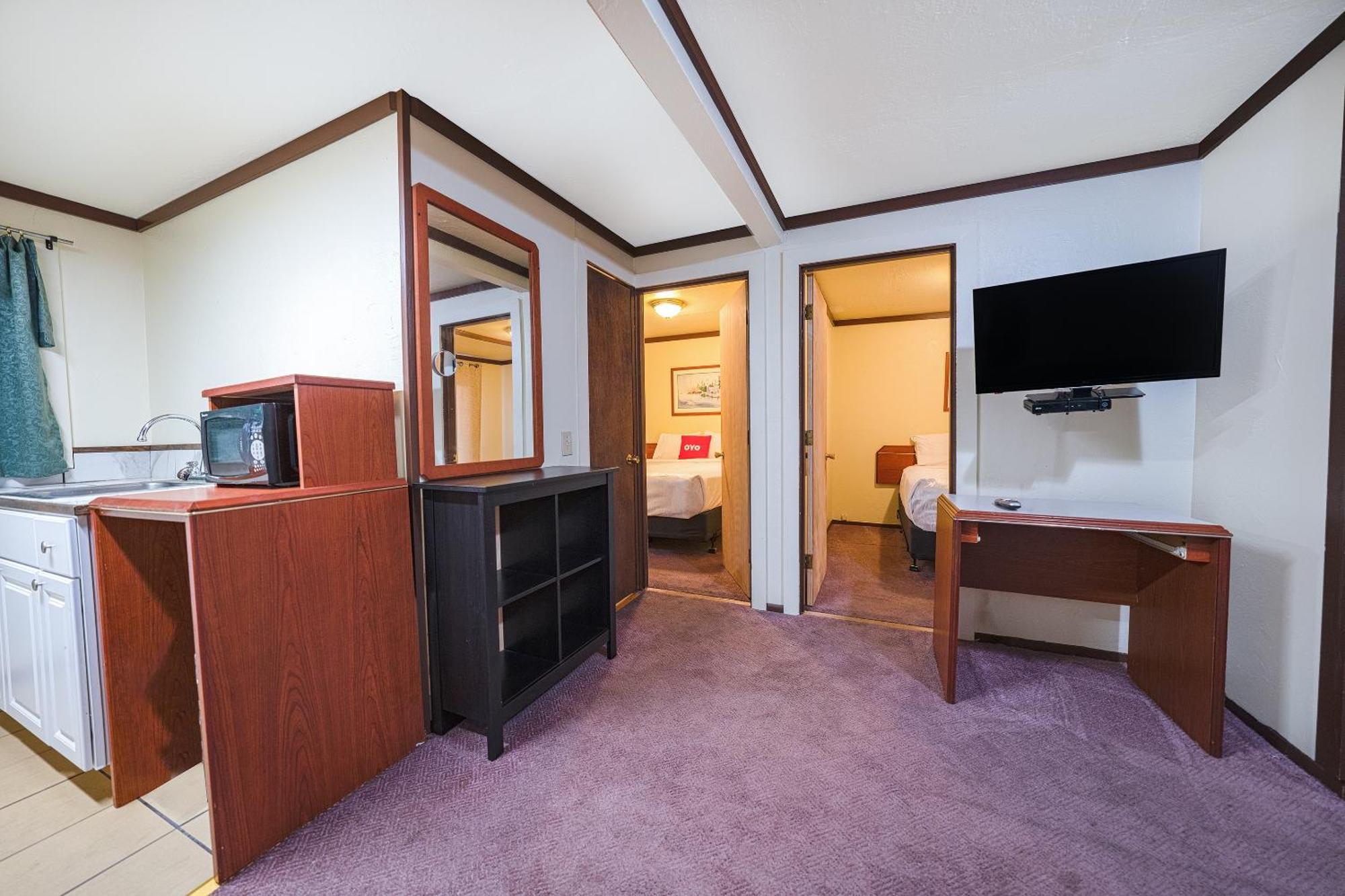 Oyo Hotel Portland Or Near Airport Gresham Esterno foto