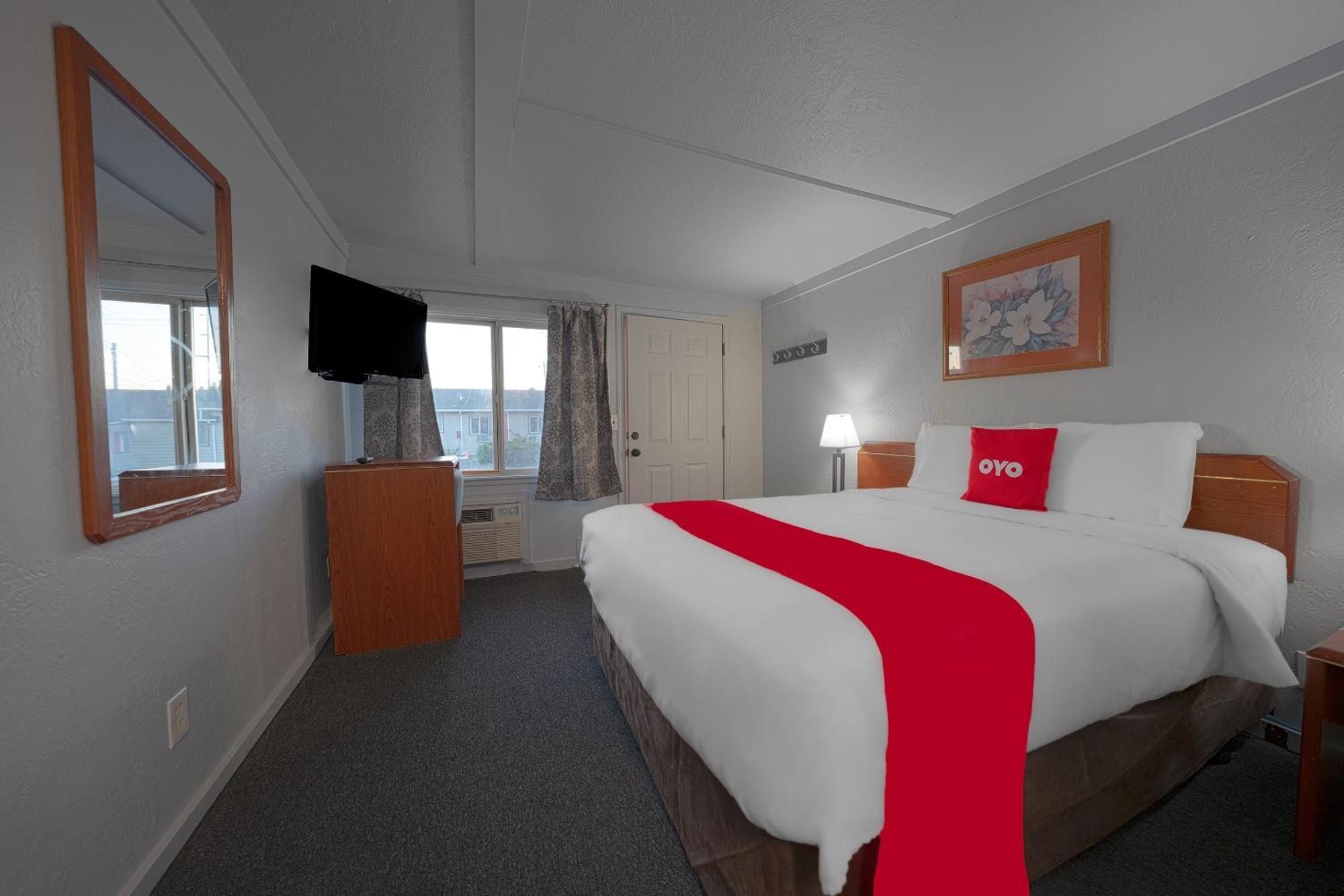 Oyo Hotel Portland Or Near Airport Gresham Esterno foto