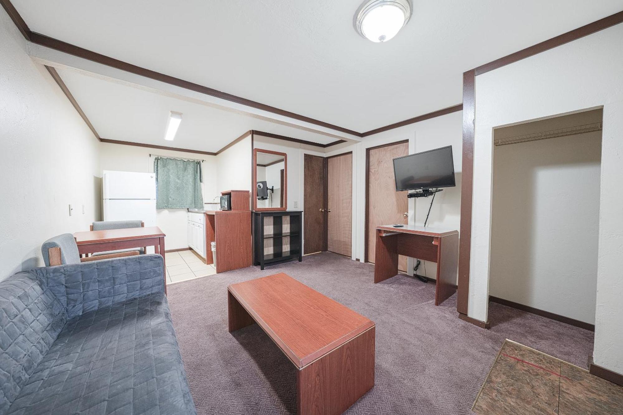 Oyo Hotel Portland Or Near Airport Gresham Esterno foto