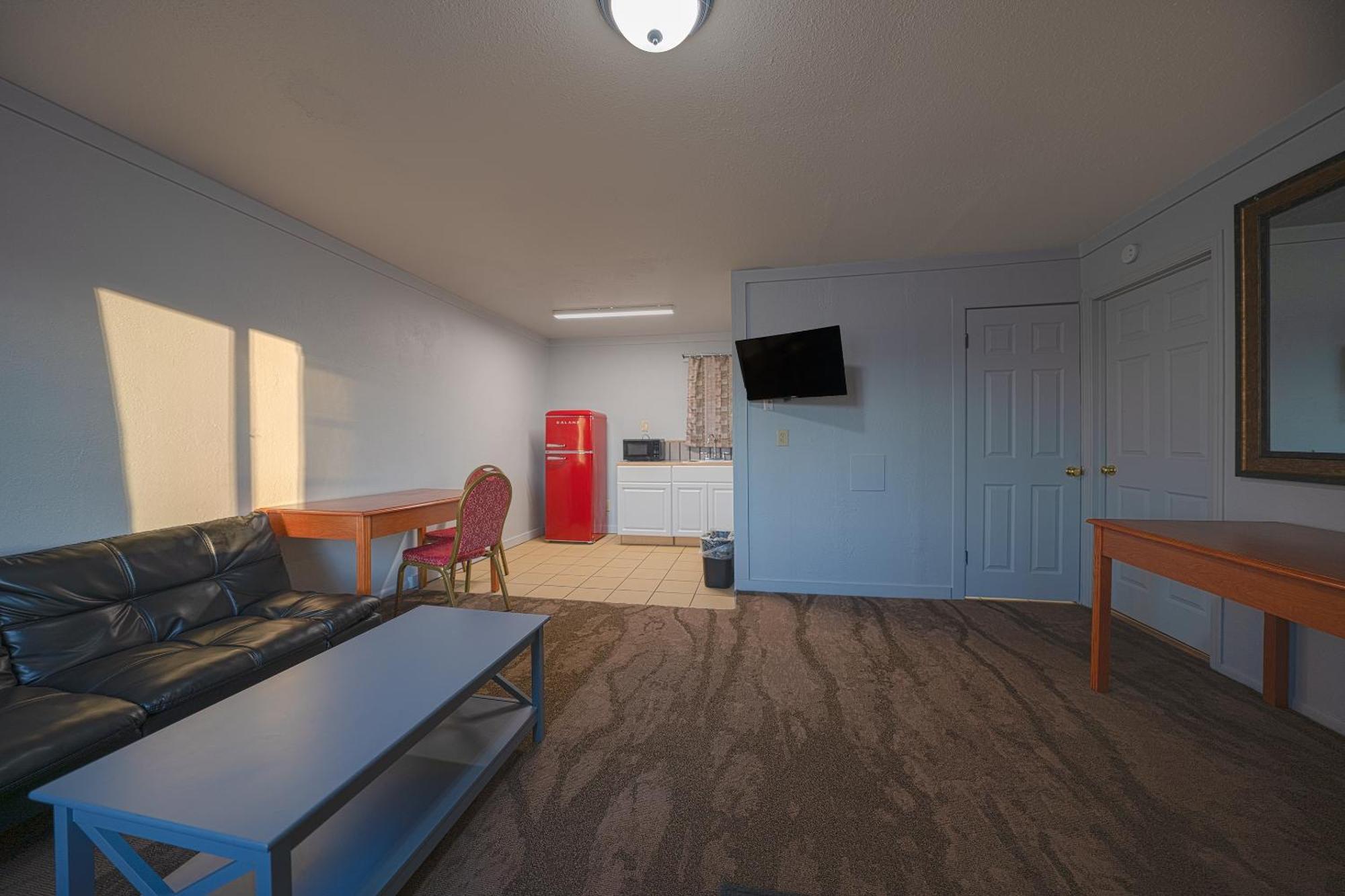 Oyo Hotel Portland Or Near Airport Gresham Esterno foto